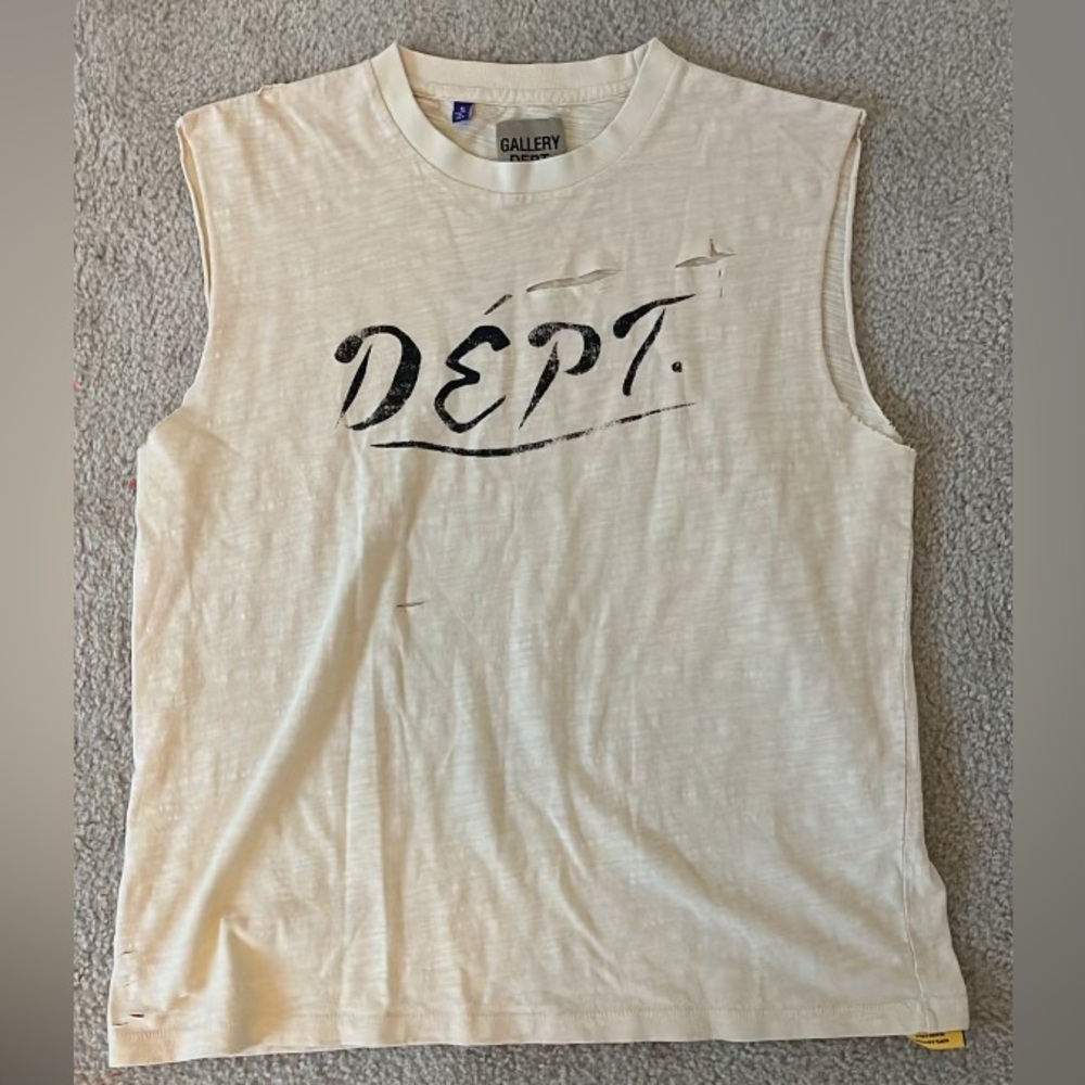 Gallery Depr Sleevless